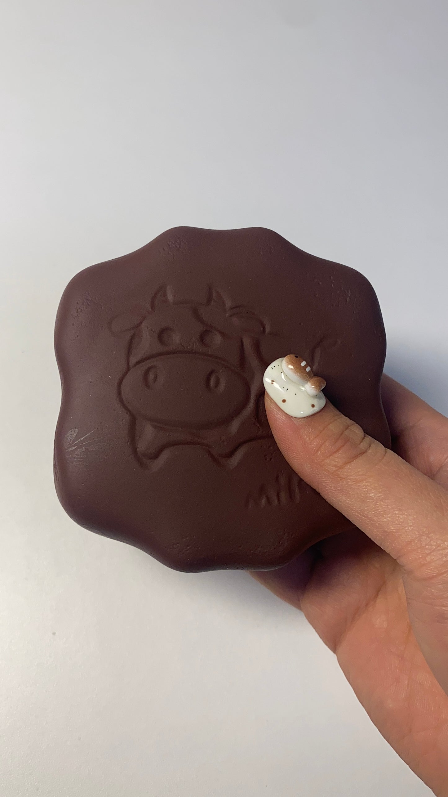 Milk cake Slow-Rise ruirui squishy toy