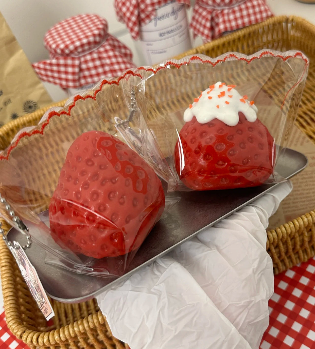 Big strawberry ruirui Squishy toy