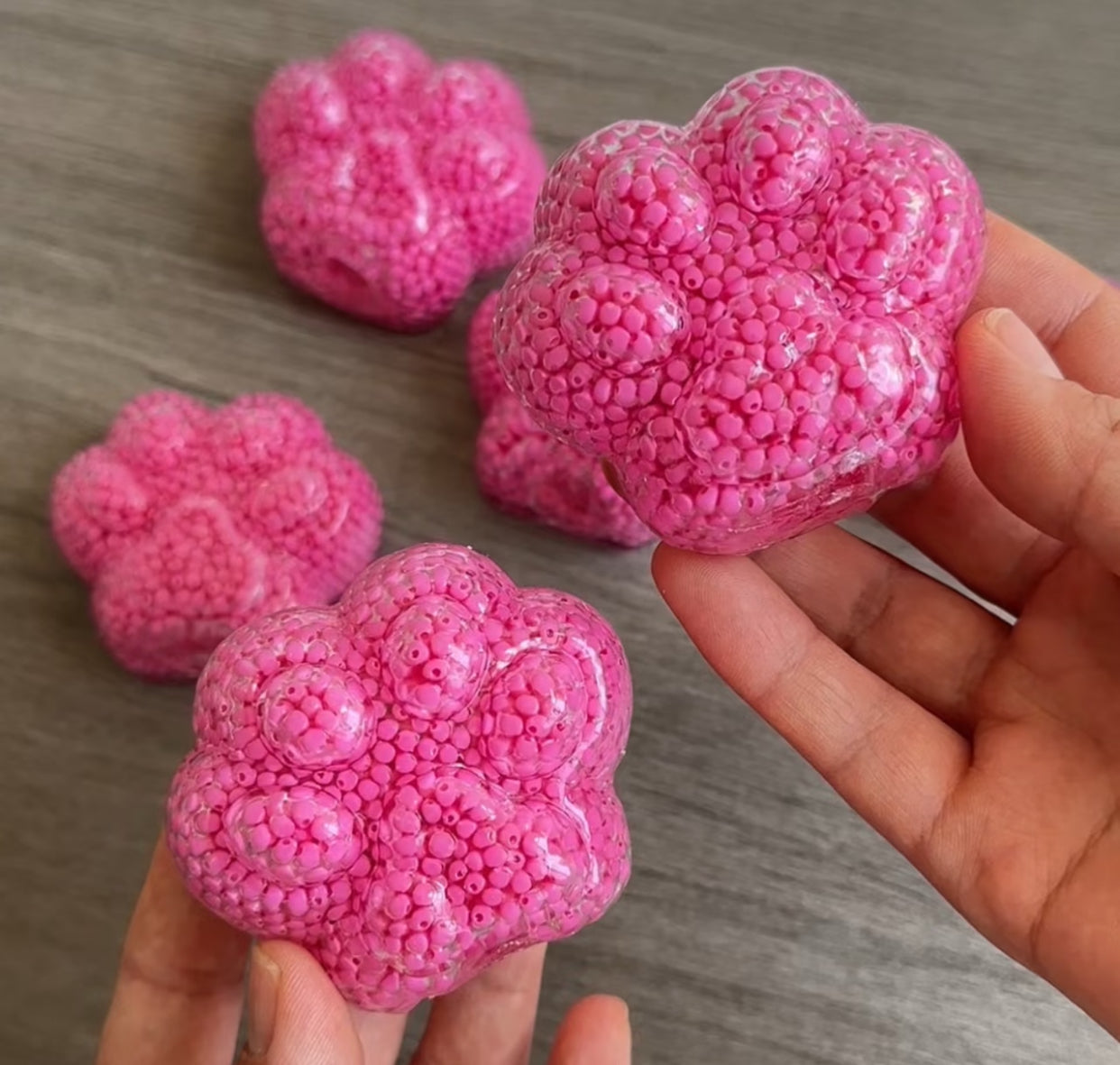 Cat paws ruirui squishy toy