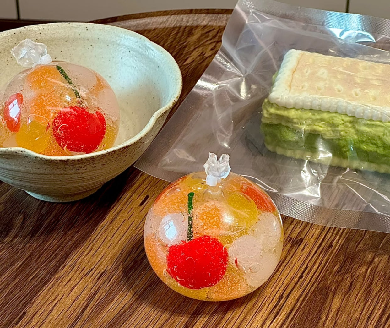 (Glass-like Sugar)Squishy Ball ruirui Squishy toy