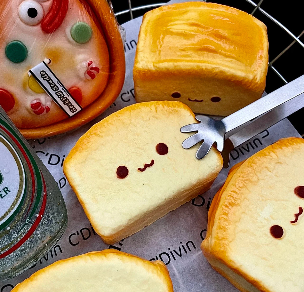 Cute Toast Slow-Rise ruirui Squishy toy