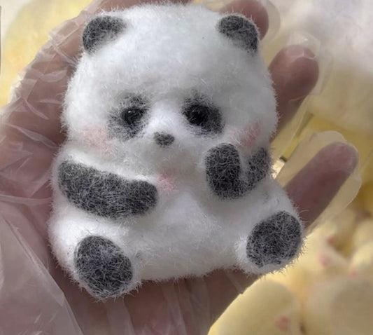 Panda ruirui Squishy toy