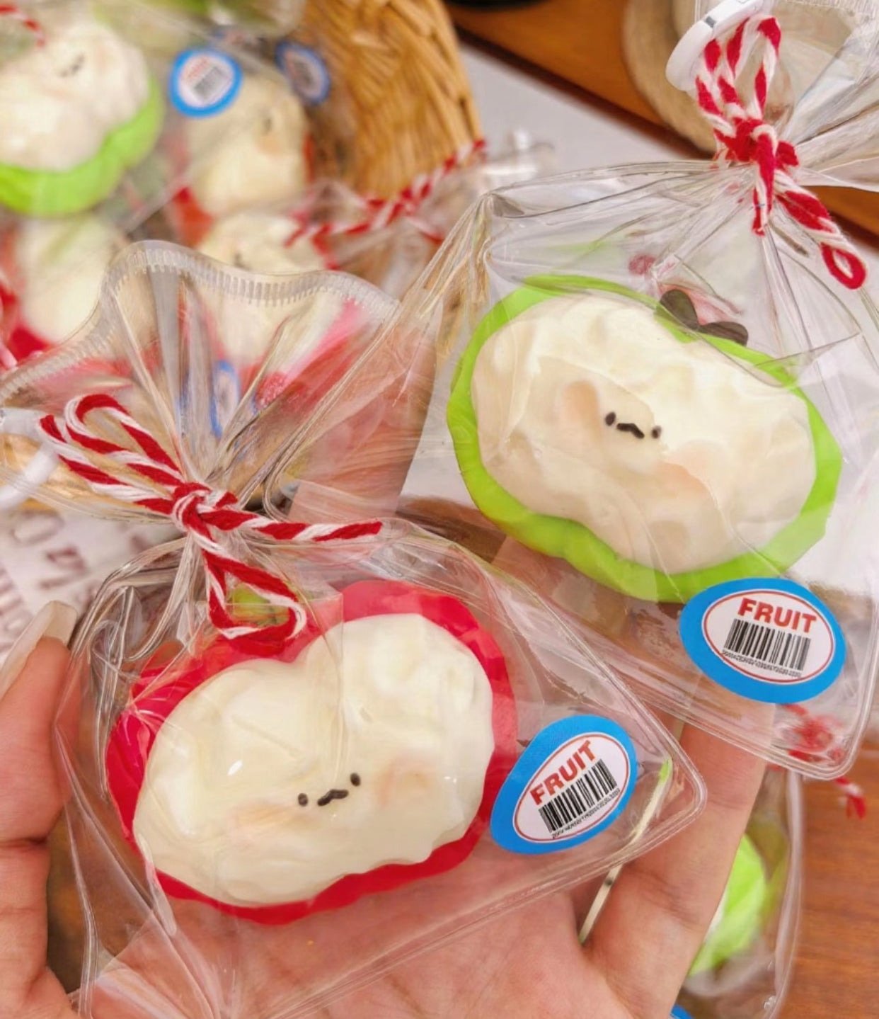 apple ruirui Squishy toy