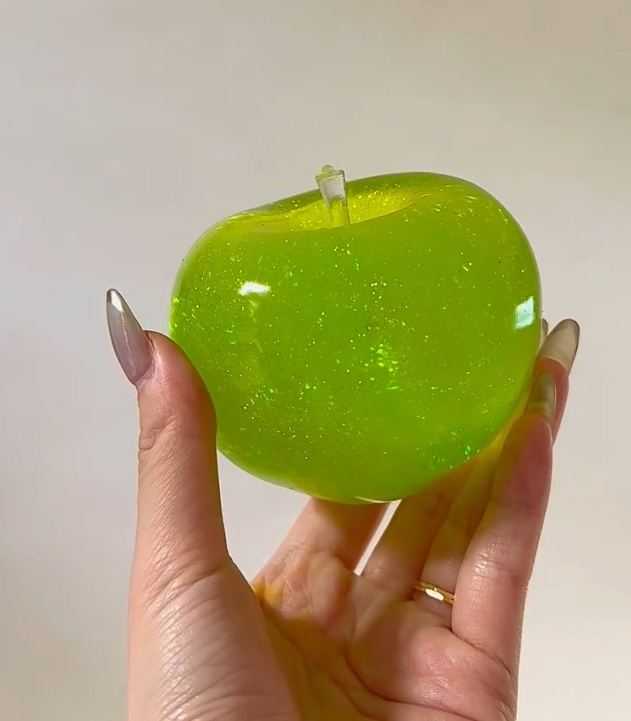 Green Apple ruirui Squishy toy