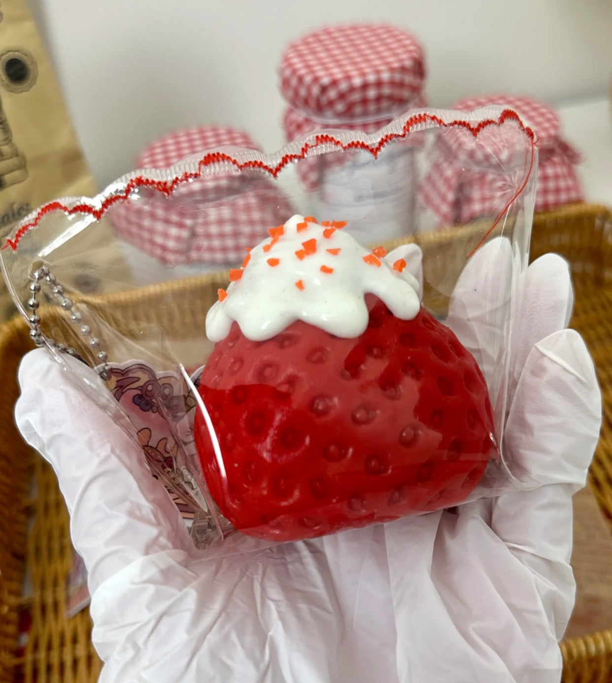 Big strawberry ruirui Squishy toy