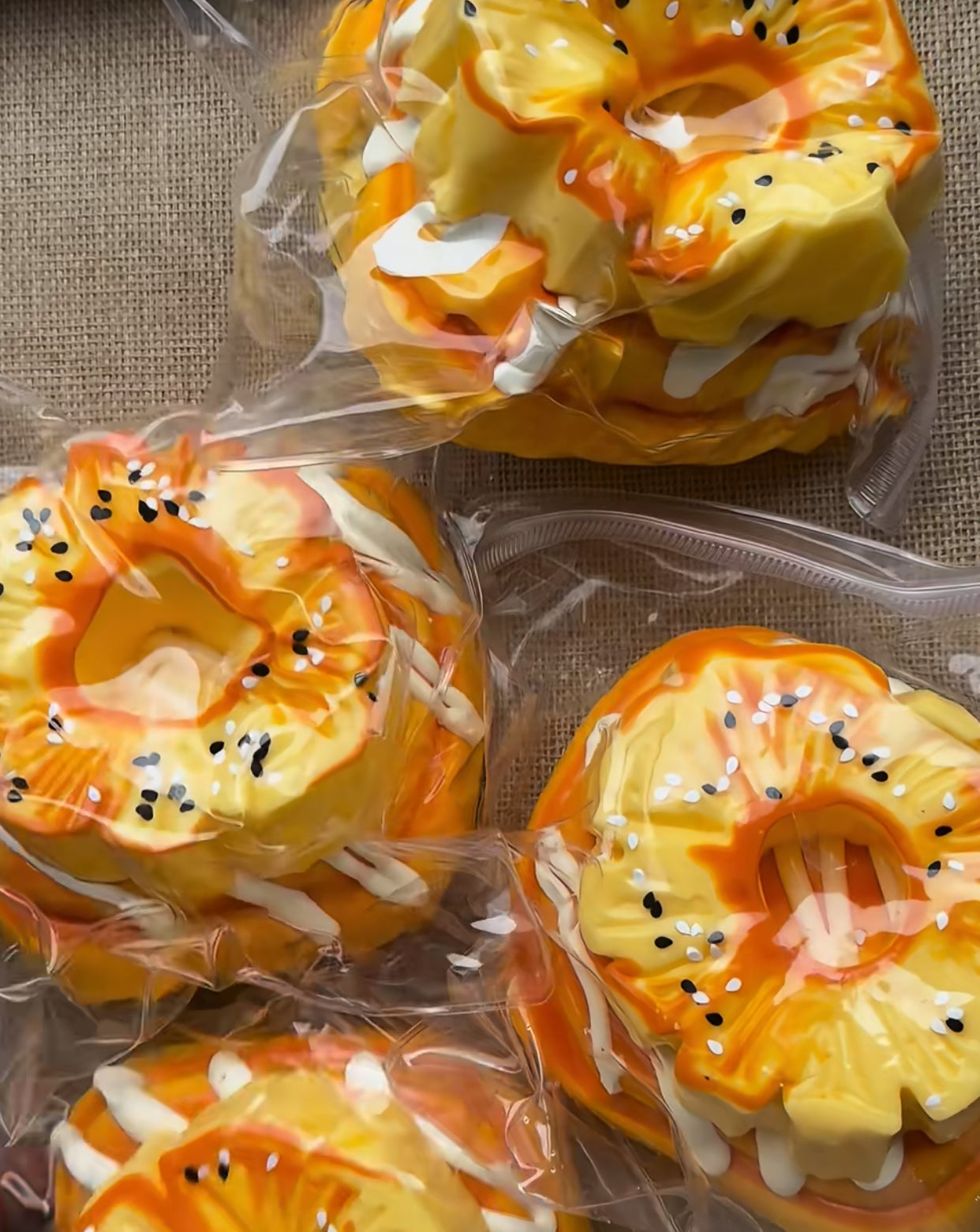 Pineapple Toast 330g ruirui Squishy toy