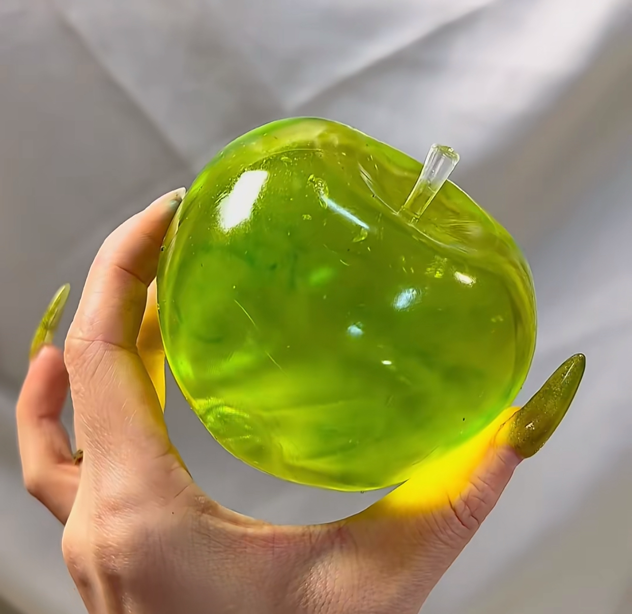 Green Apple ruirui Squishy toy
