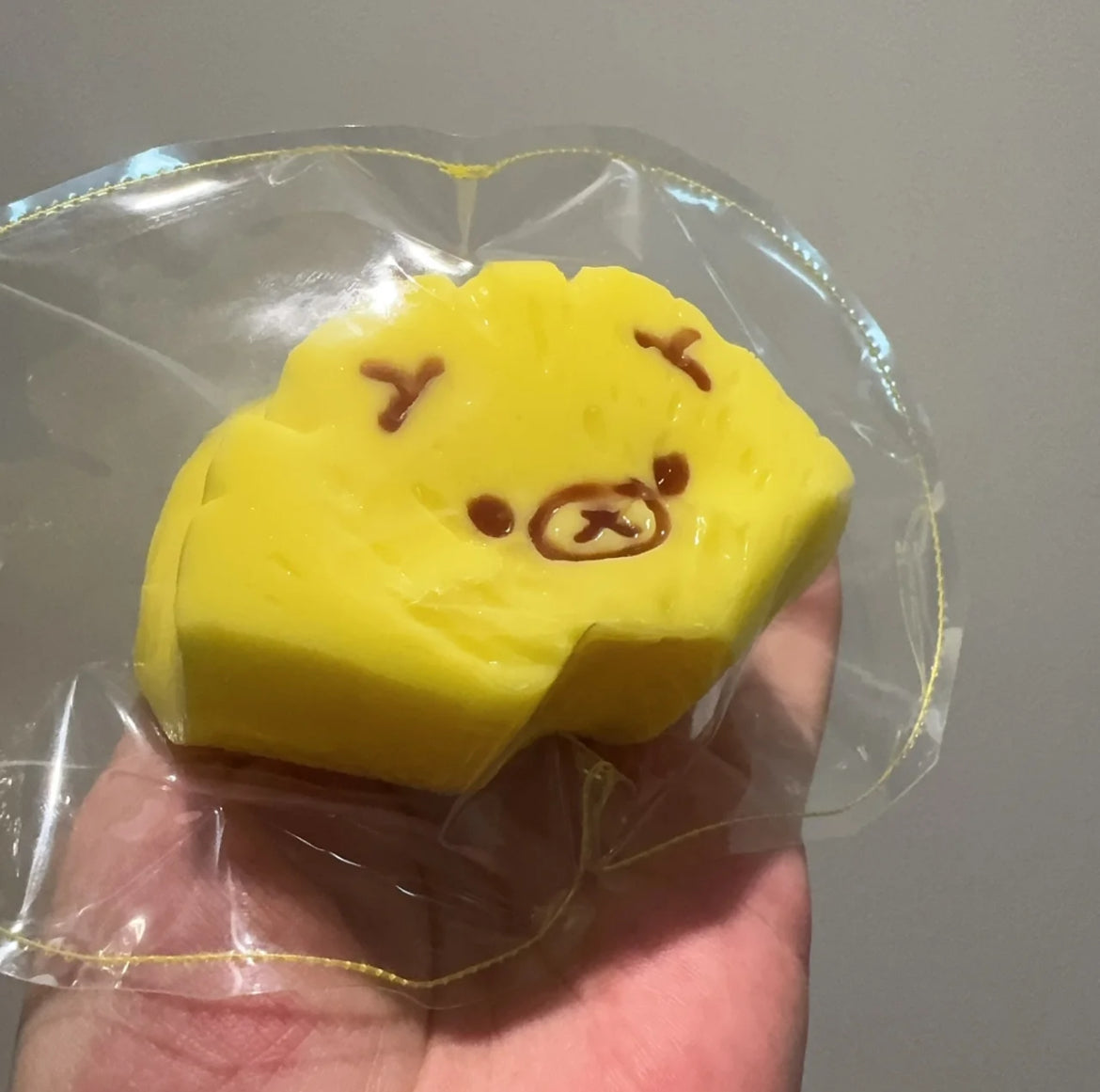 Little bear pineapple and radish ruirui squishy toy