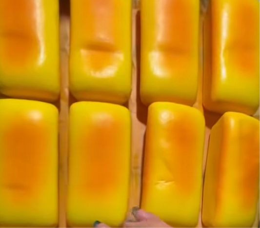 Yellow Cube ruirui Squishy toy