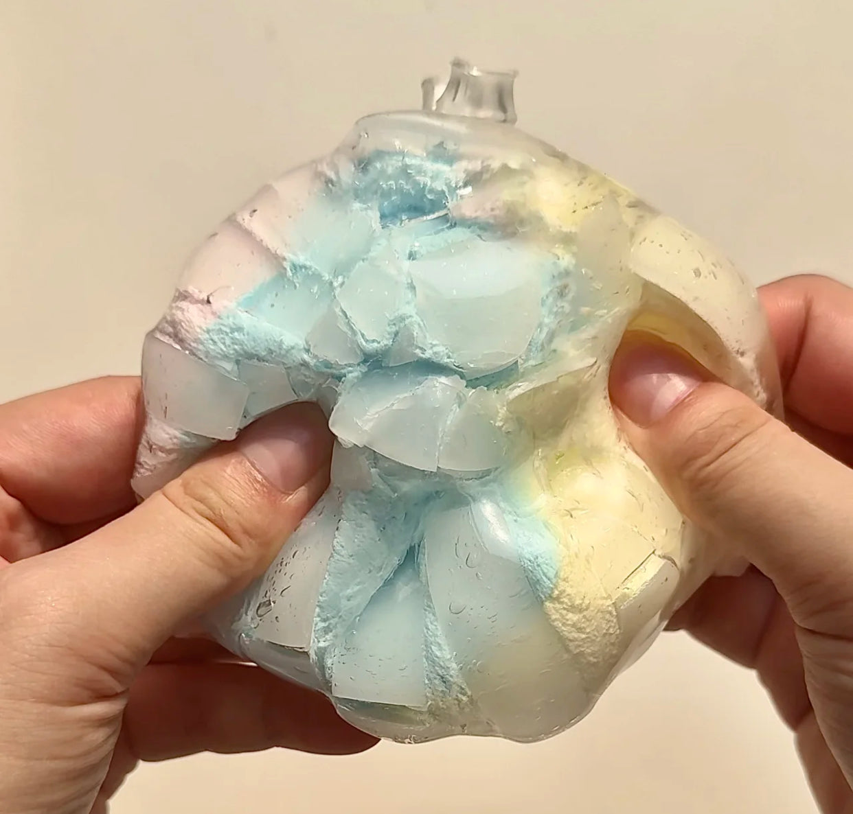 Ultra-Crispy Handmade Ball ruirui Squishy toy