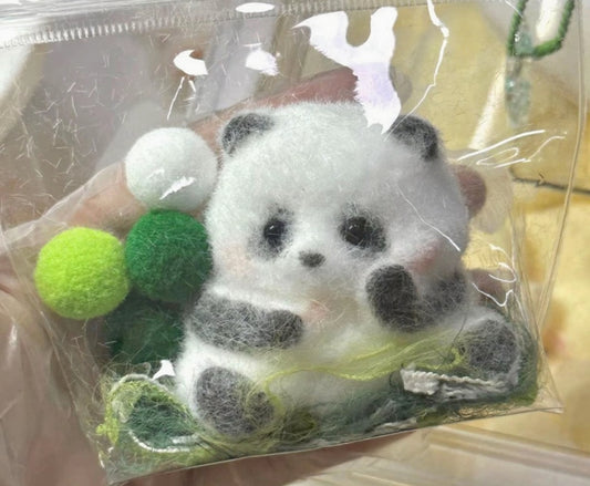 Panda ruirui Squishy toy