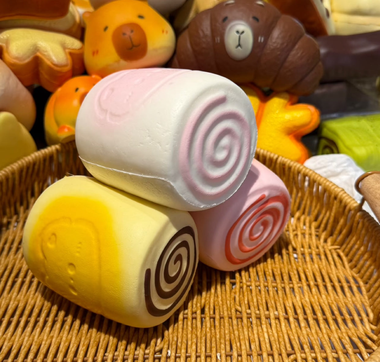 Bear Bread Roll Slow-Rise Squishy
 ruirui Squishy toy