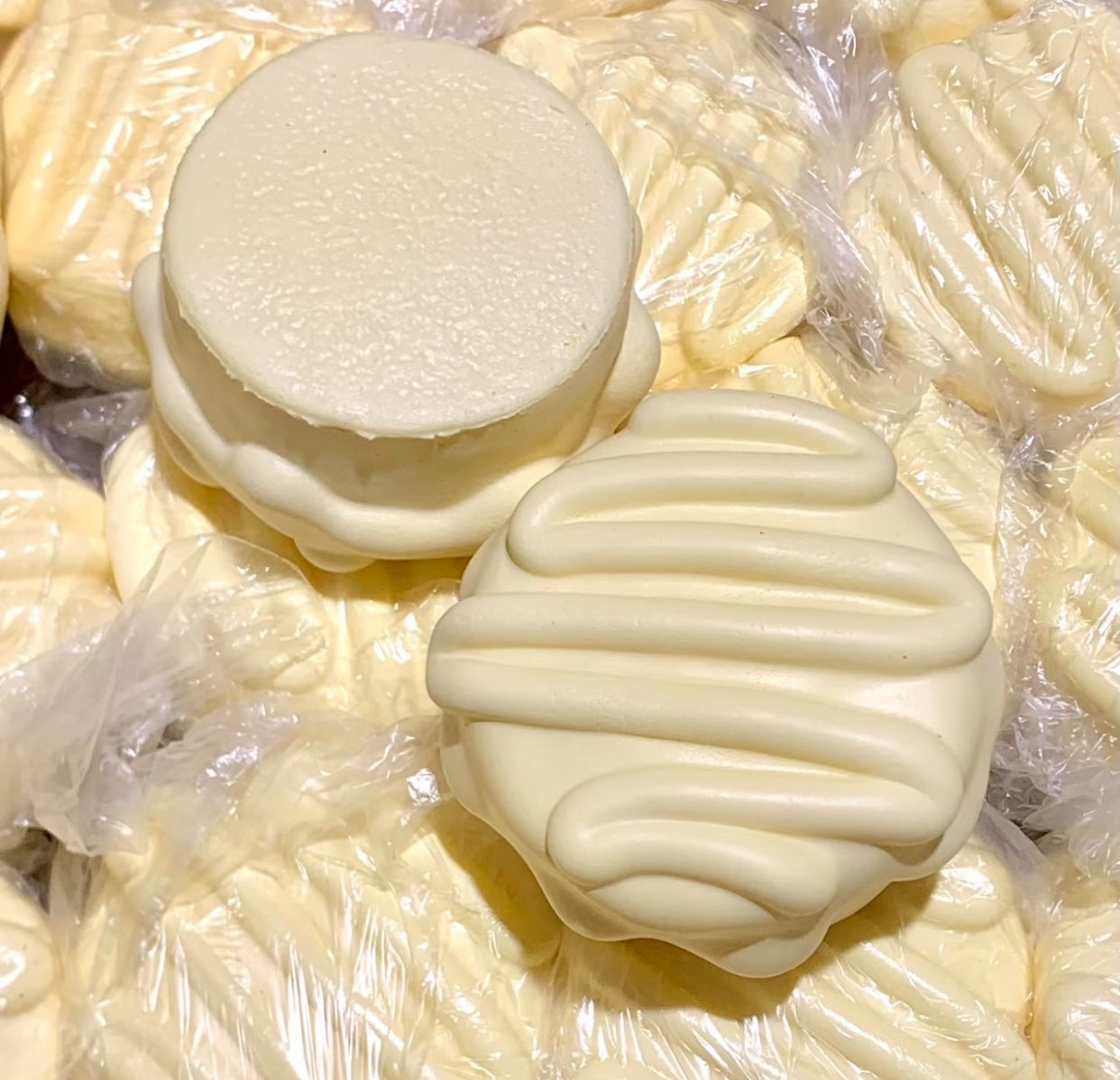 Frosted cake ruirui squishy toy