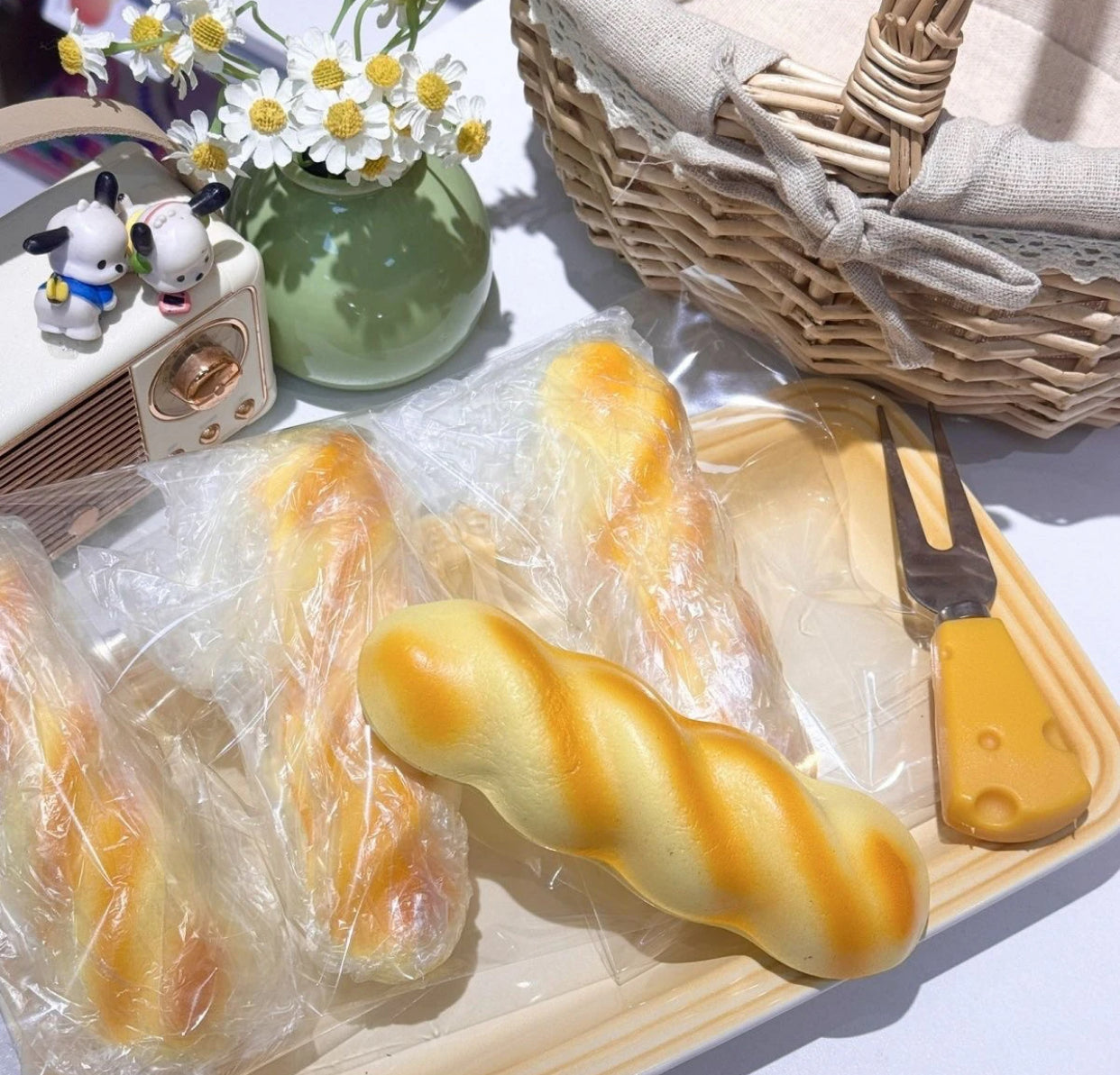 5pes Twisted  dough Slow-Rise ruirui Squishy toy