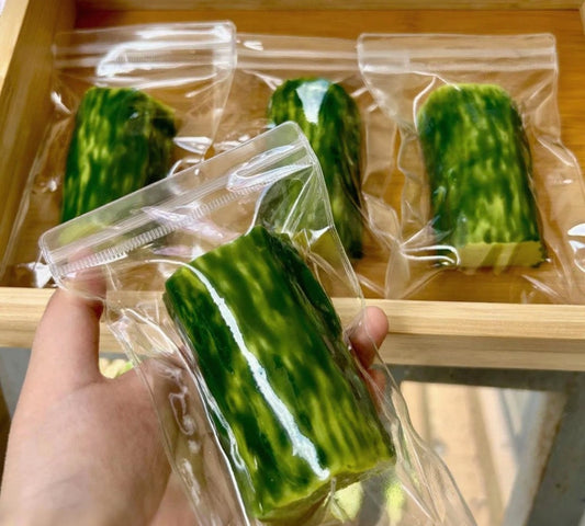 Cucumber ruirui squishy toy