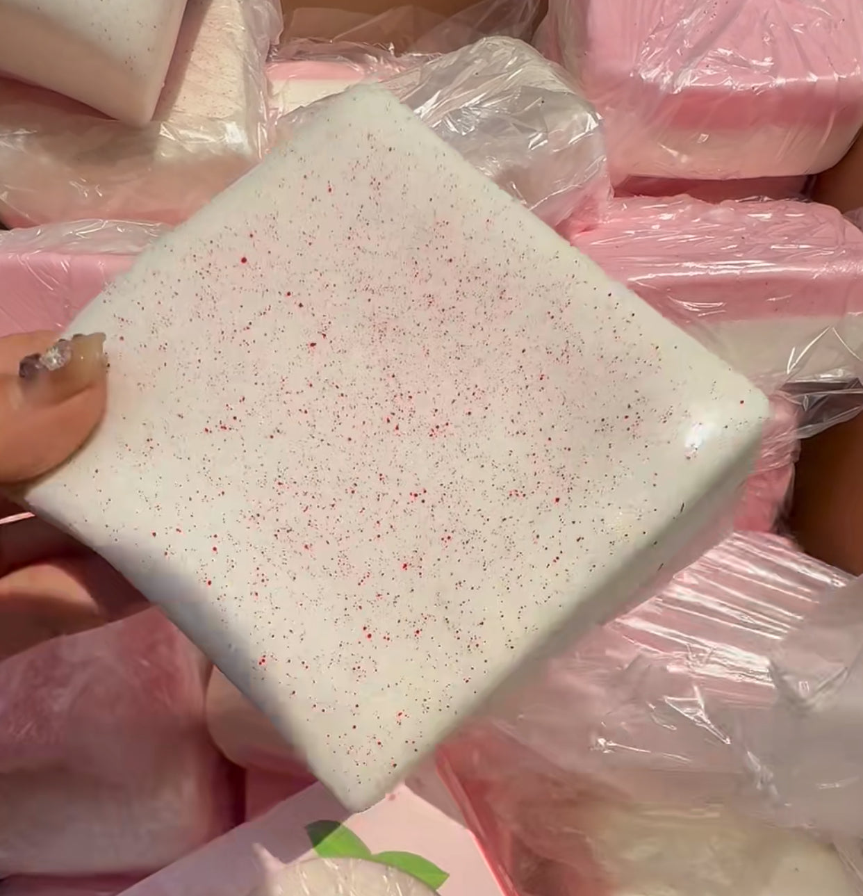 Dual-Flavo Strawberry Duo Cake Slow-Rise ruirui Squishy toy