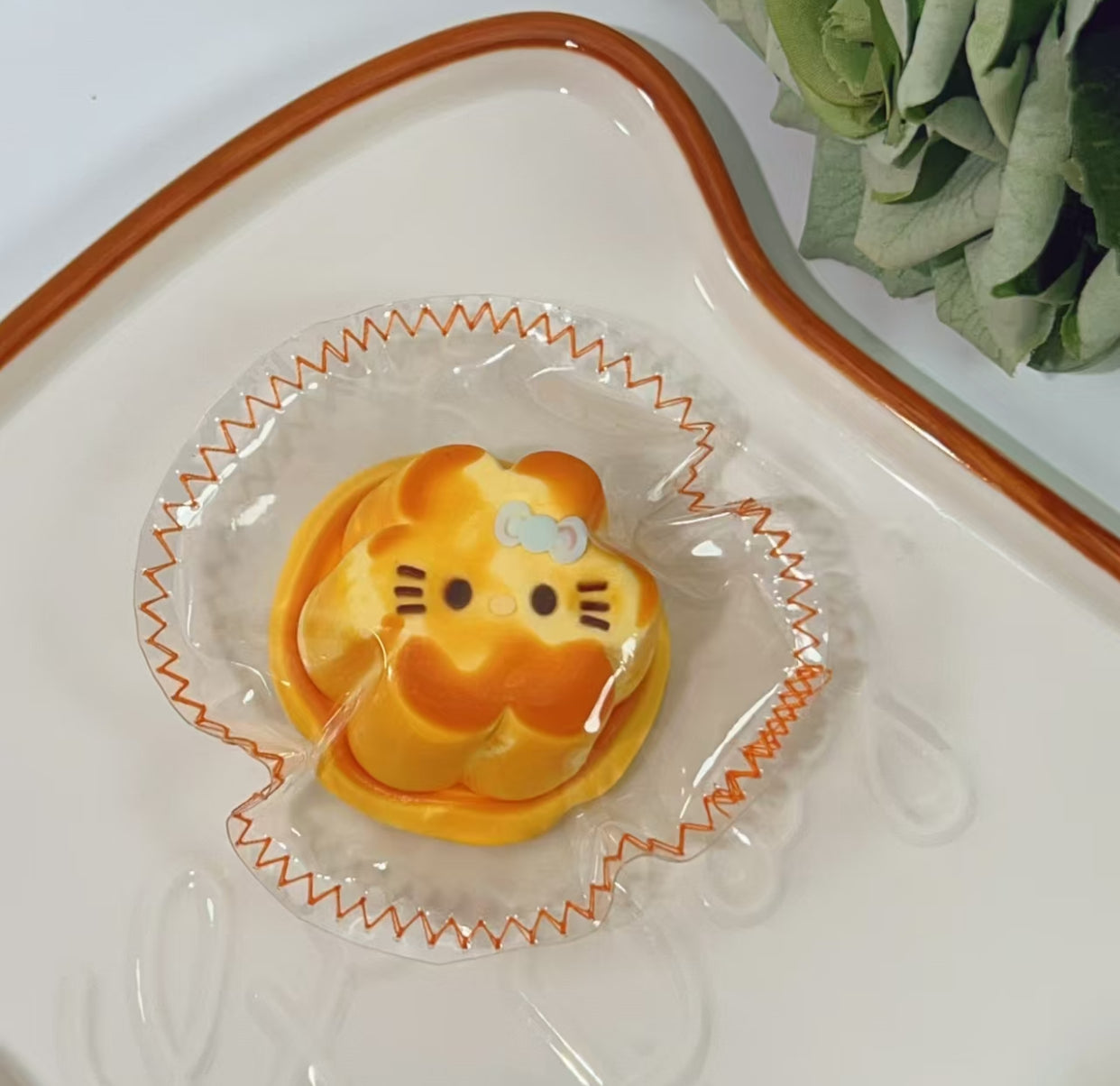 Kitty-Themed Pudding ruirui Squishy toy