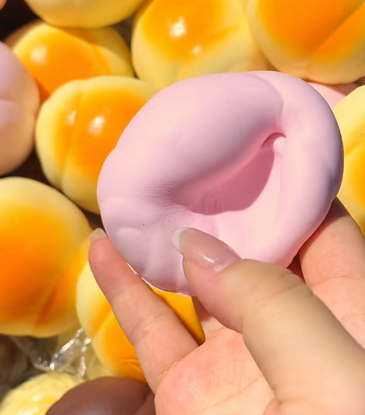 Slow-Rise Bread ruirui Squishy toy