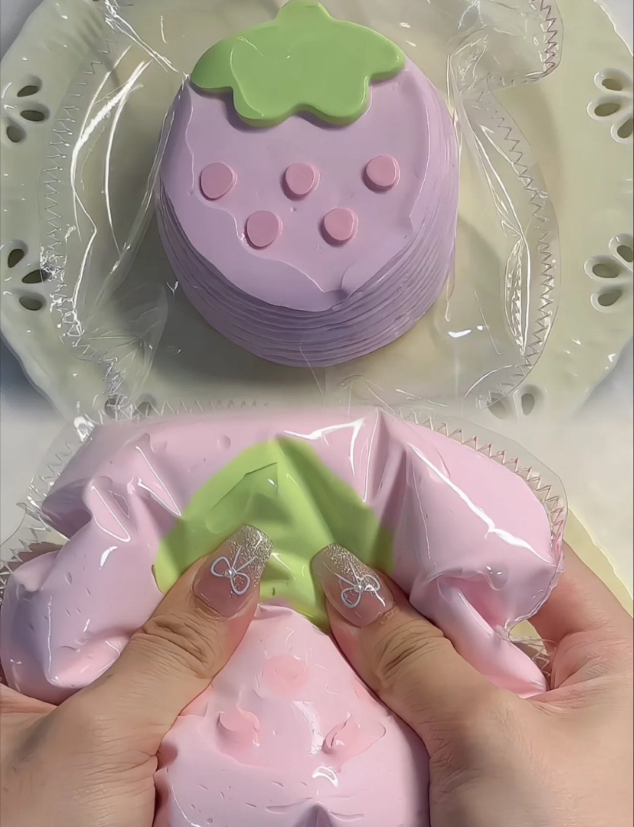 Lava Strawberry Mille Crepe Cake ruirui Squishy toy