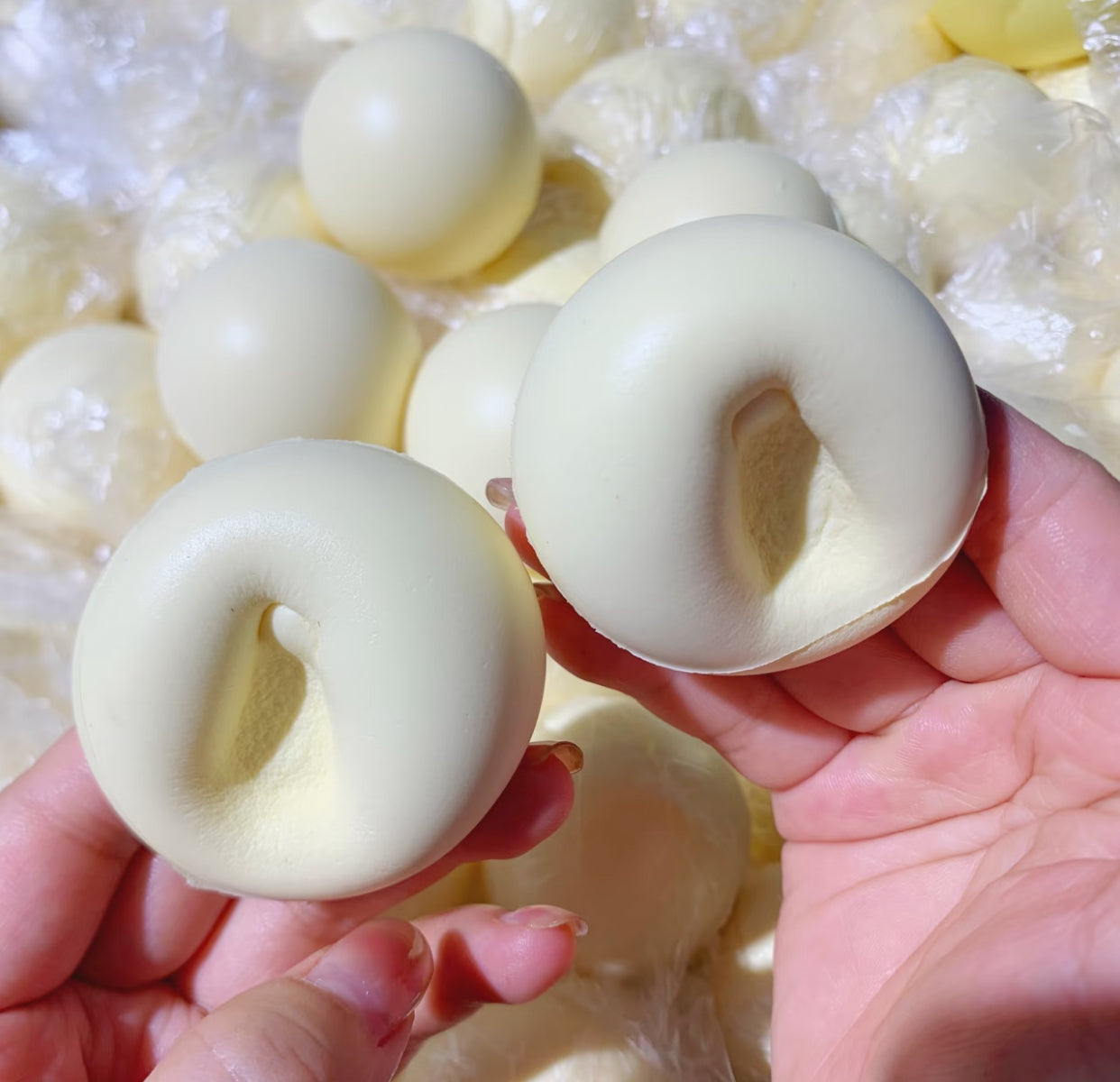 Chubby round ball ruirui squishy toy