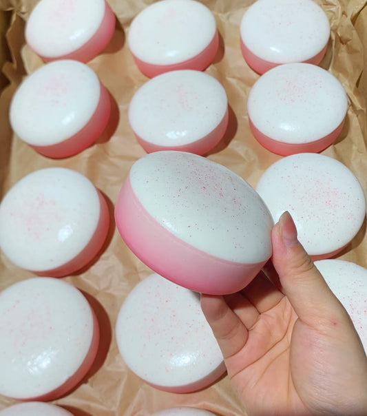 Peach oolong cake ruirui squishy toy