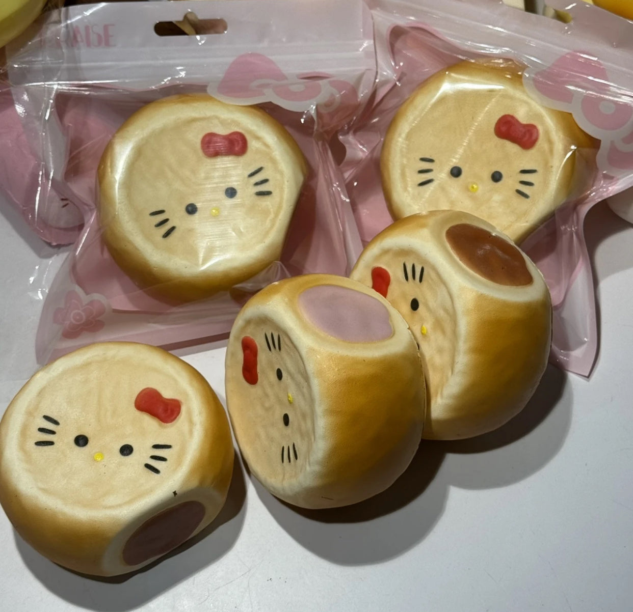 Lucky Filled Cat Slow-Rise ruirui Squishy toy