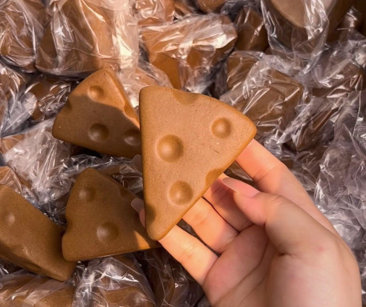 Chocolate cheese block Slow-Rise ruirui squishy toy