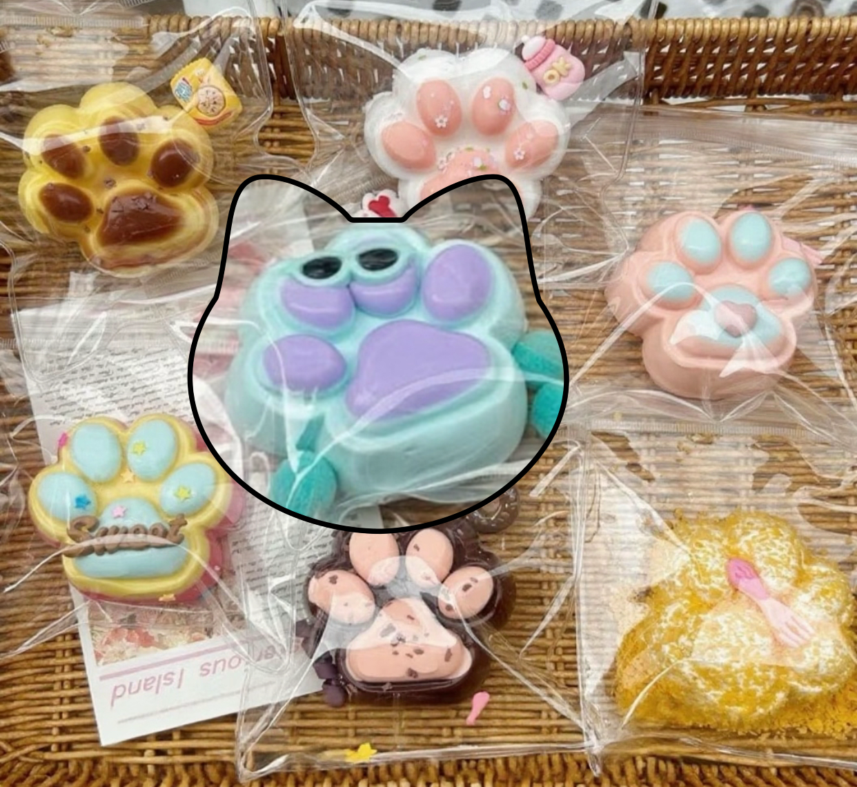 Silicone Cat Paw ruirui Squishy toy