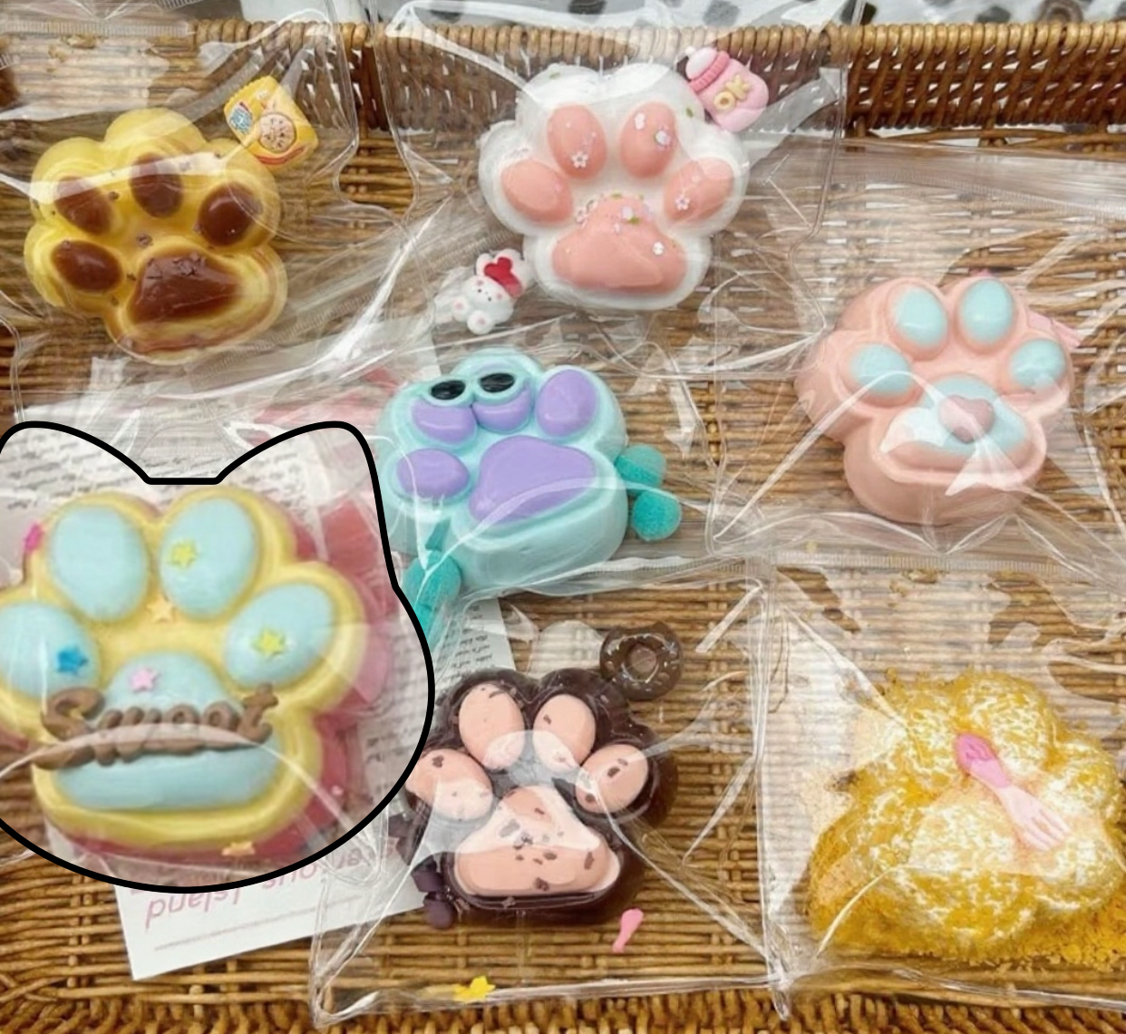 Silicone Cat Paw ruirui Squishy toy